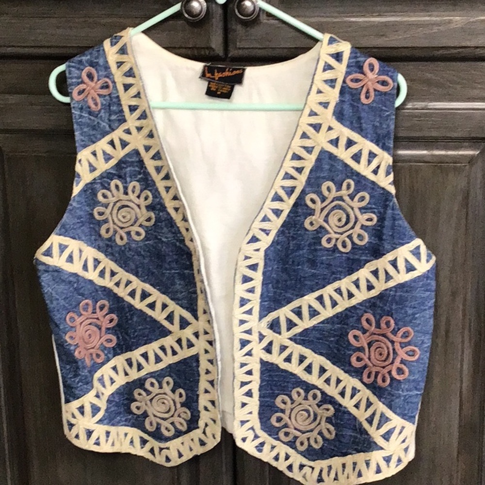 In Fashions vtg. vest.